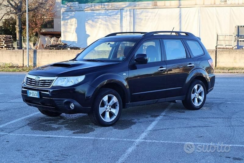 Usata Subaru Forester 150 CV (110 kW) 2009 Nero SUV