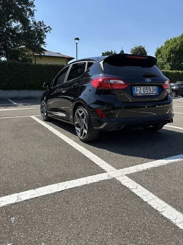 Usata Ford Fiesta ST 200 CV (147 kW) 2019 Nero Utilitaria
