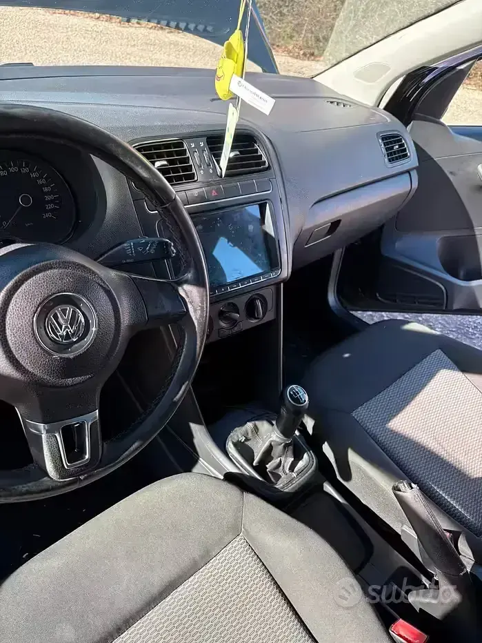 Używany VW Polo 75 KM (55 kW) 2013 Czarny Hatchback