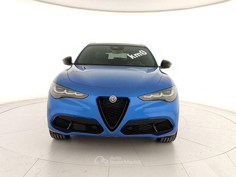 Nuova Alfa Romeo Stelvio Veloce 209 CV (153 kW) 2025 Blu SUV