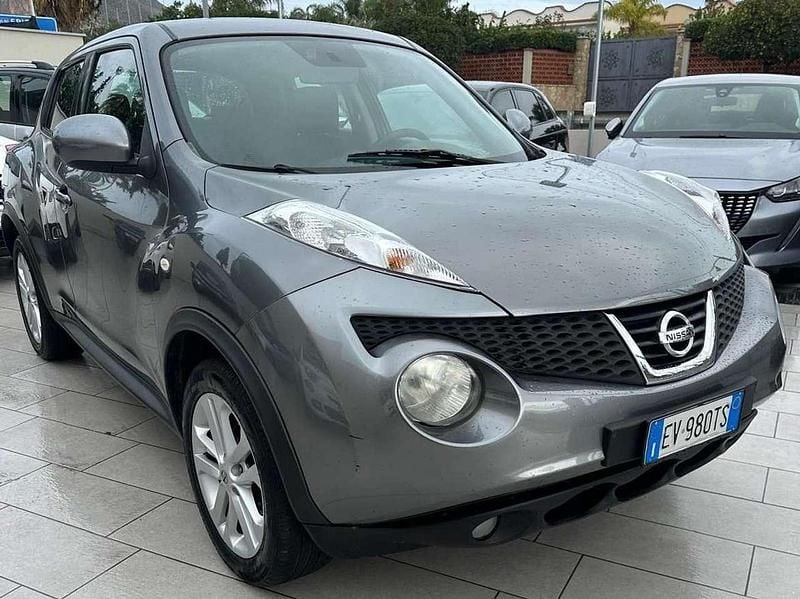 Grigio Usata 2014 Nissan Juke Acenta SUV | 8500 € (Cara) - Immagine 1/4