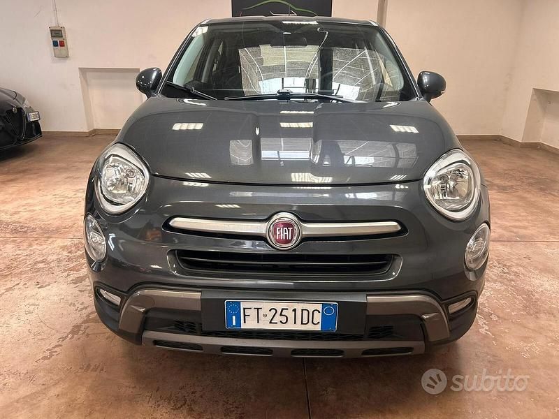 Begagnad Fiat 500X Cross Plus 140 HK (102 kW) 2018 Grå SUV