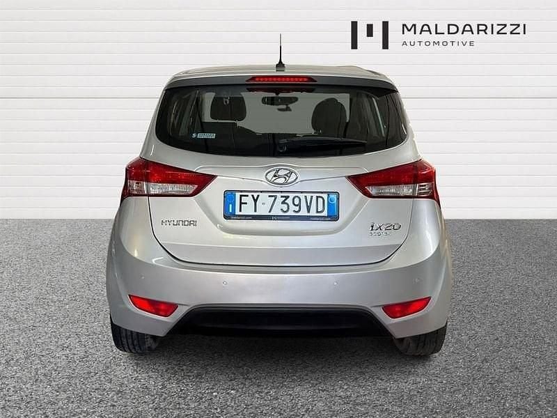 Usata Hyundai i20 118 CV (86 kW) 2019 Argento Monovolume