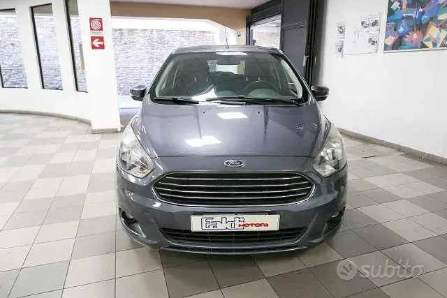 Usata Ford Ka Plus Ultimate 86 CV (63 kW) 2017 Grigio Utilitaria