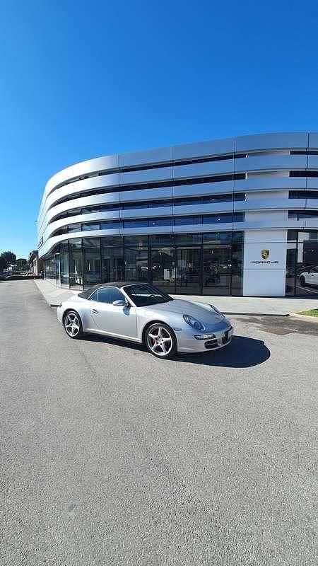 Usata Porsche 997 325 CV (239 kW) 2007 Argento Cabrio