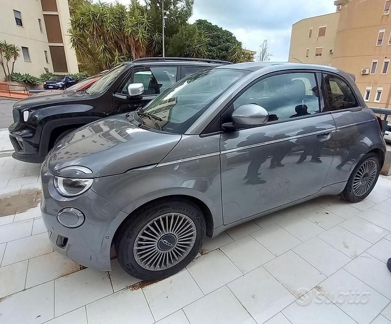 Usata Fiat 500e 2021 Grigio Utilitaria