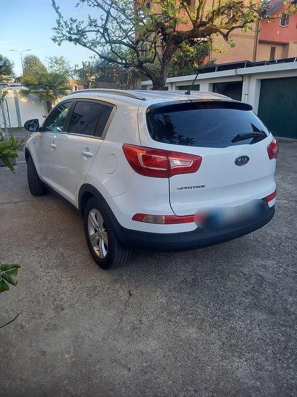 Usata Kia Sportage Active 135 CV (99 kW) 2012 Bianco SUV
