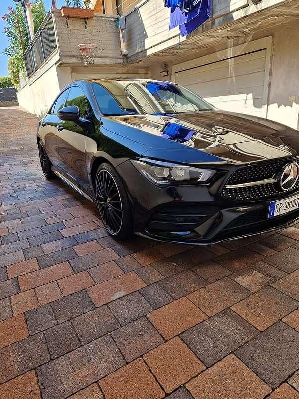 Usata Mercedes CLA180 Premium 116 CV (85 kW) 2023 Nero Berlina