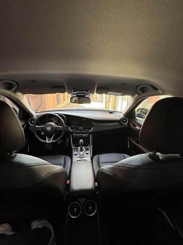 Usata 2021 Alfa Romeo Giulia Sprint Sprint Coupé | 27.000 € (Buon prezzo) - Immagine 1/4