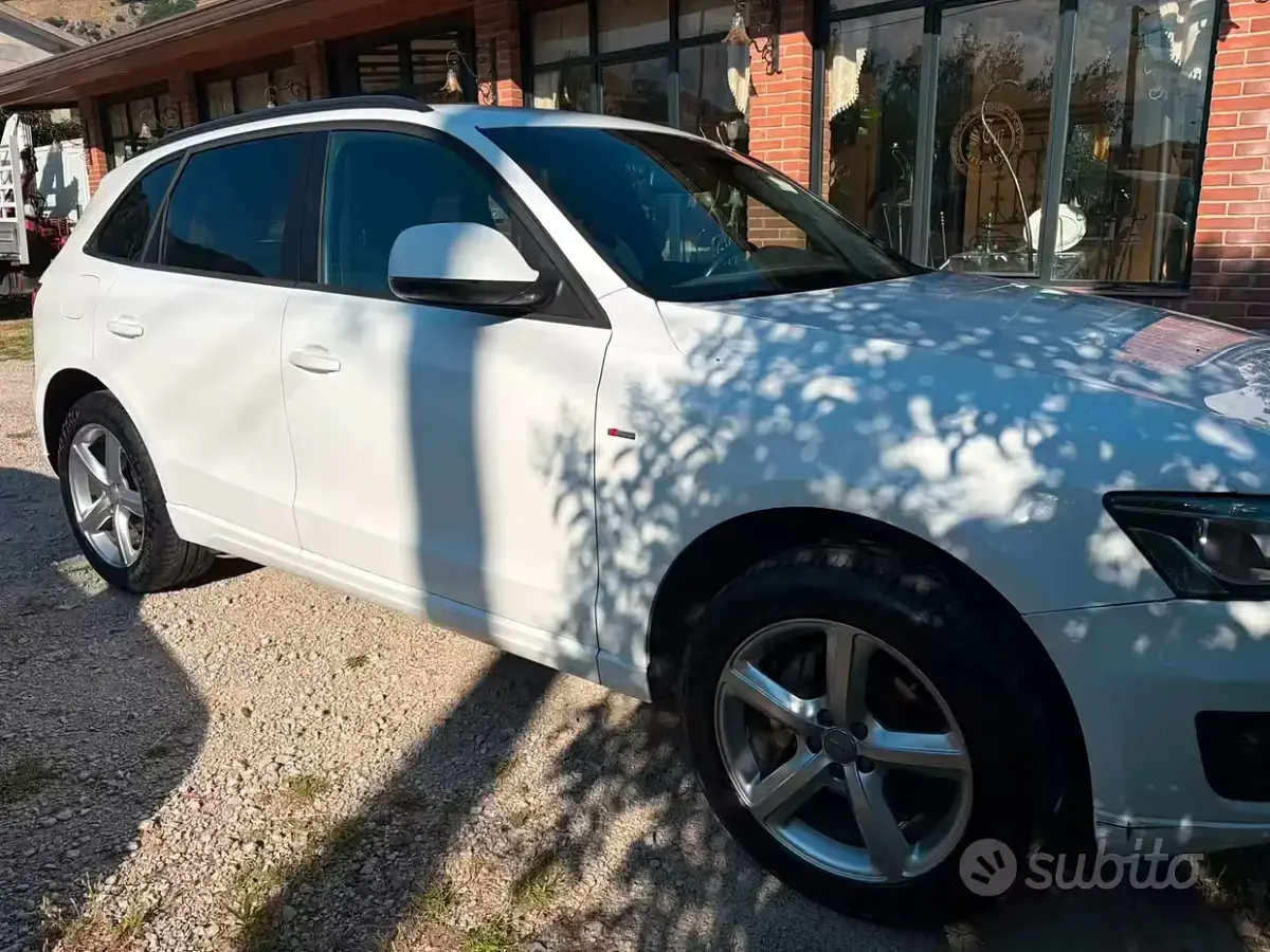 Usata Audi Q5 S-Line 143 CV (105 kW) 2010 Bianco SUV