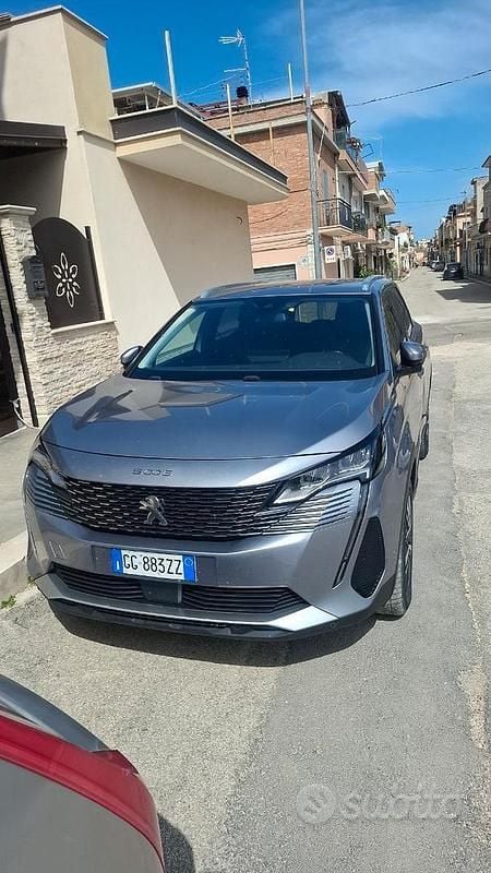 Usata Peugeot 5008 2021 Grigio SUV