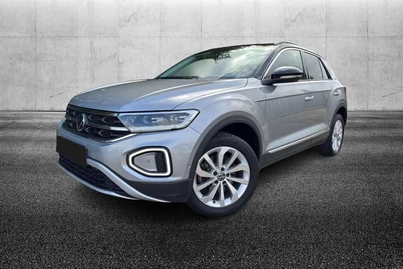 Usata VW T-Roc Style 150 CV (110 kW) 2024 Argento SUV