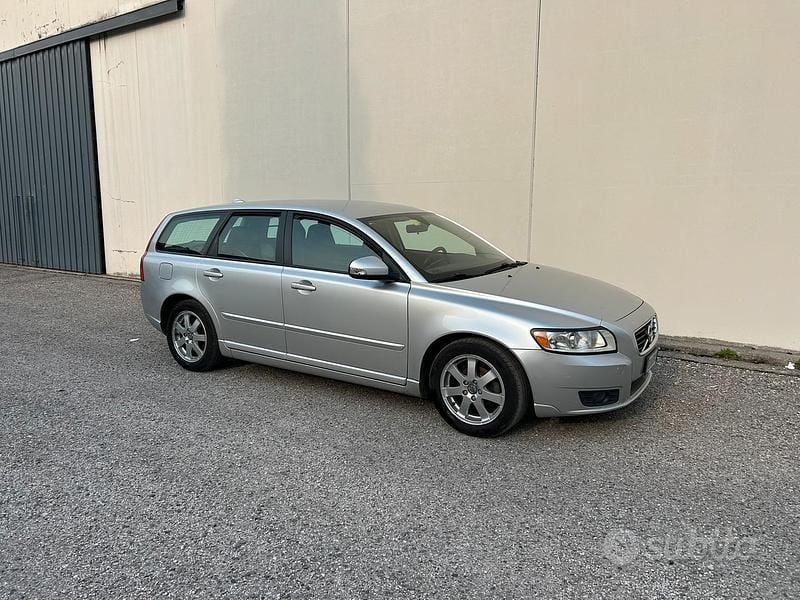 Usata Volvo V50 109 CV (80 kW) 2011 Station wagon