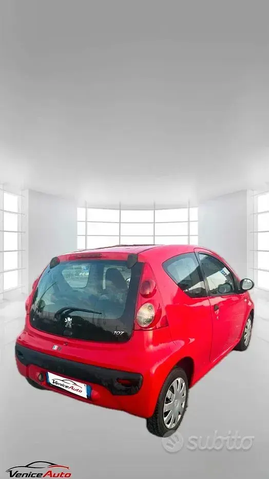 Usata Peugeot 107 68 CV (50 kW) 2008 Rosso Utilitaria