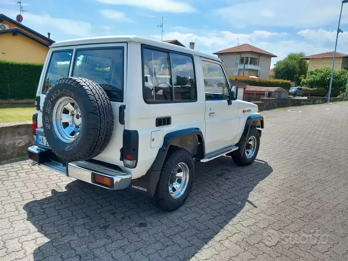Usata Toyota Land Cruiser 86 CV (63 kW) 1990 Bianco SUV