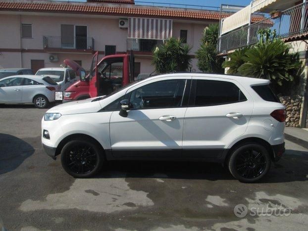 Usata Ford Ecosport 125 CV (91 kW) 2017 Bianco SUV