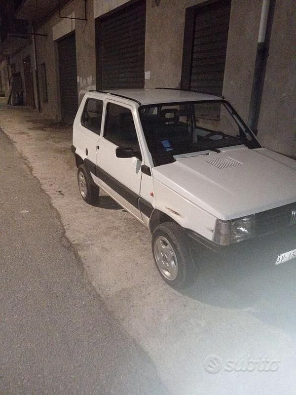 Usata Fiat Panda 4x4 54 CV (39 kW) 1998 Utilitaria