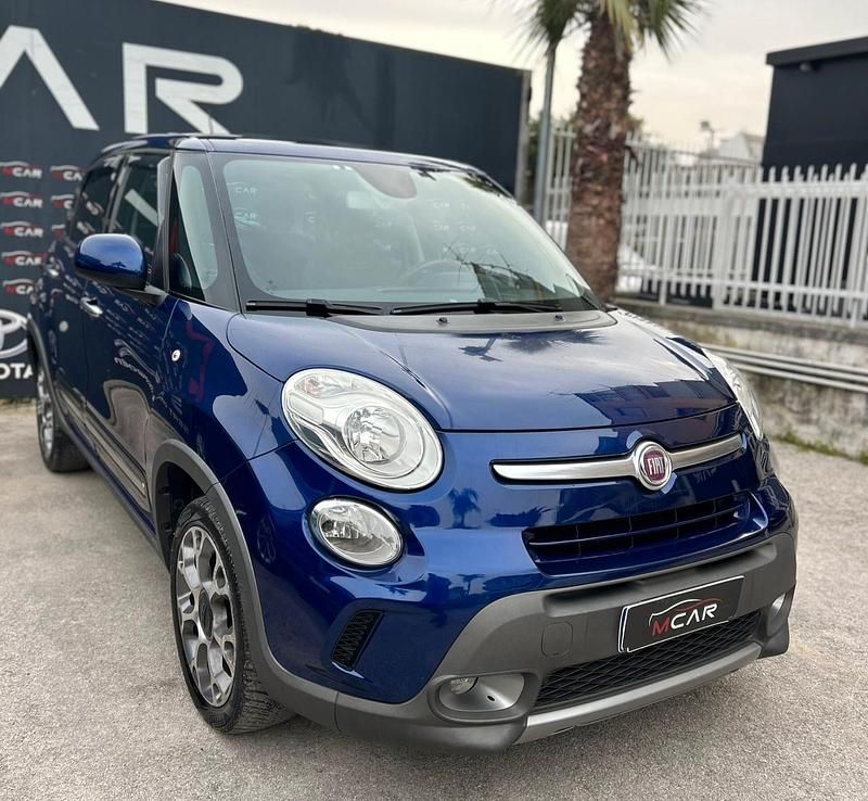 Usata Fiat 500L Trekking 85 CV (62 kW) 2014 Blu Monovolume