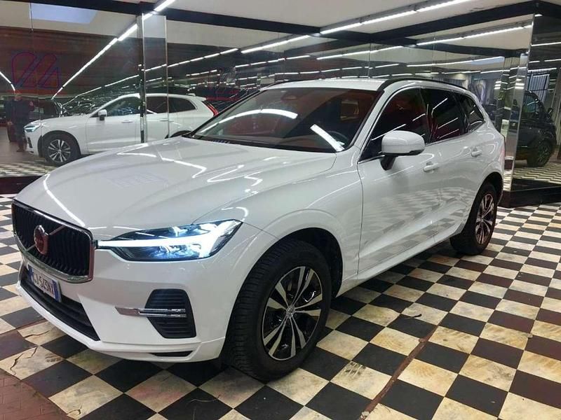 Usata Volvo XC60 Core 197 CV (144 kW) 2022 Bianco SUV