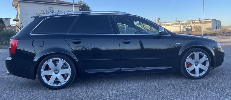 Usata Audi A4 Ambiente 344 CV (253 kW) 2003 Nero Station wagon