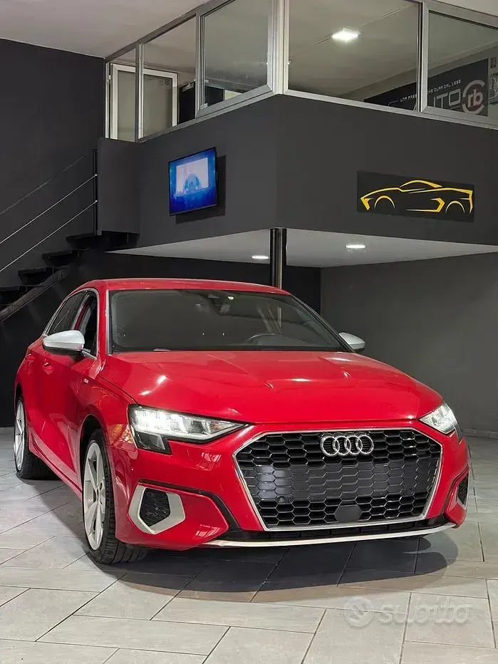 Usata Audi A3 S-Line 116 CV (85 kW) 2021 Rosso Berlina