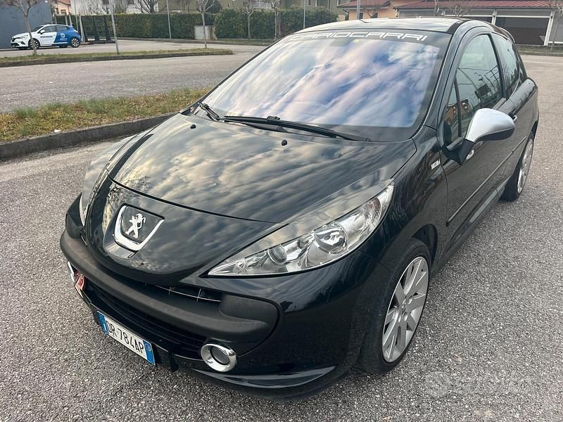 Gebraucht Peugeot 207 GT 90 PS (66 kW) 2009 Schwarz Limousine