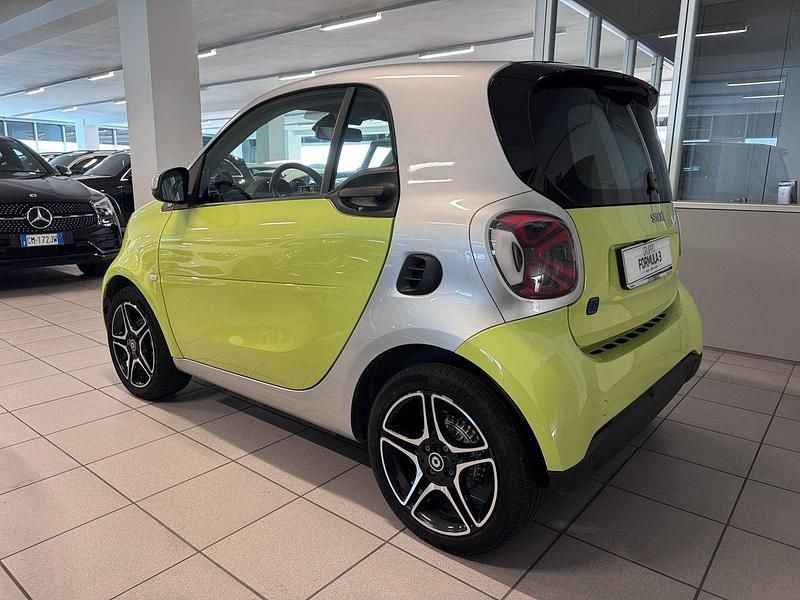 Usata Smart ForTwo Electric Drive Pulse 41 kW (56 CV) 2021 Verde Coupé