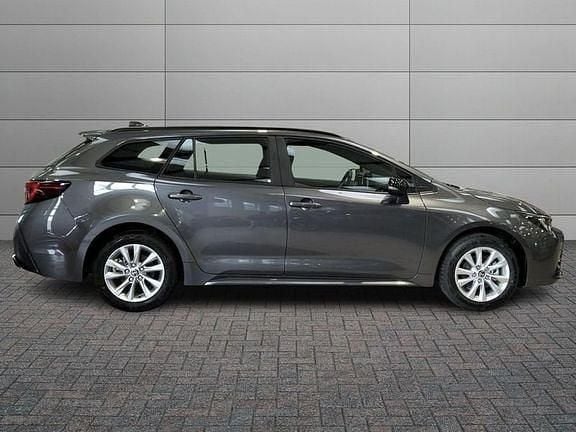 Nuova Toyota Corolla Active 140 CV (102 kW) 2026 Grigio Station wagon