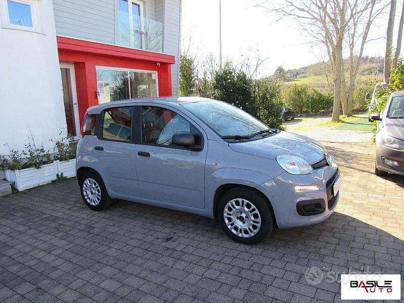 Usata Fiat Panda S 69 CV (50 kW) 2022 Grigio Utilitaria