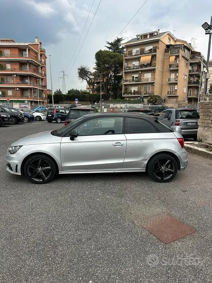 Usata Audi A1 90 CV (66 kW) 2013 Grigio Utilitaria