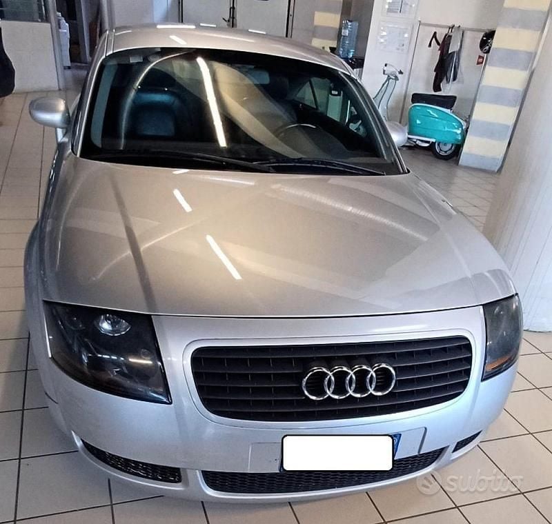 Grigio Usata 2000 Audi TT Coupé | 6000 € (Ottimo prezzo) - Immagine 1/4