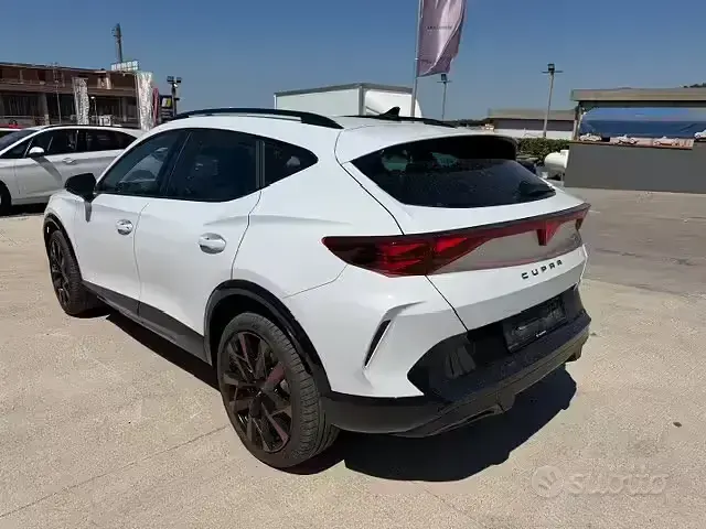 Usata Cupra Formentor 150 CV (110 kW) 2025 Bianco SUV