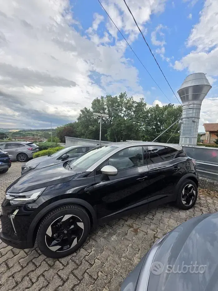 Usata Renault Captur Techno 91 CV (66 kW) 2025 Nero SUV