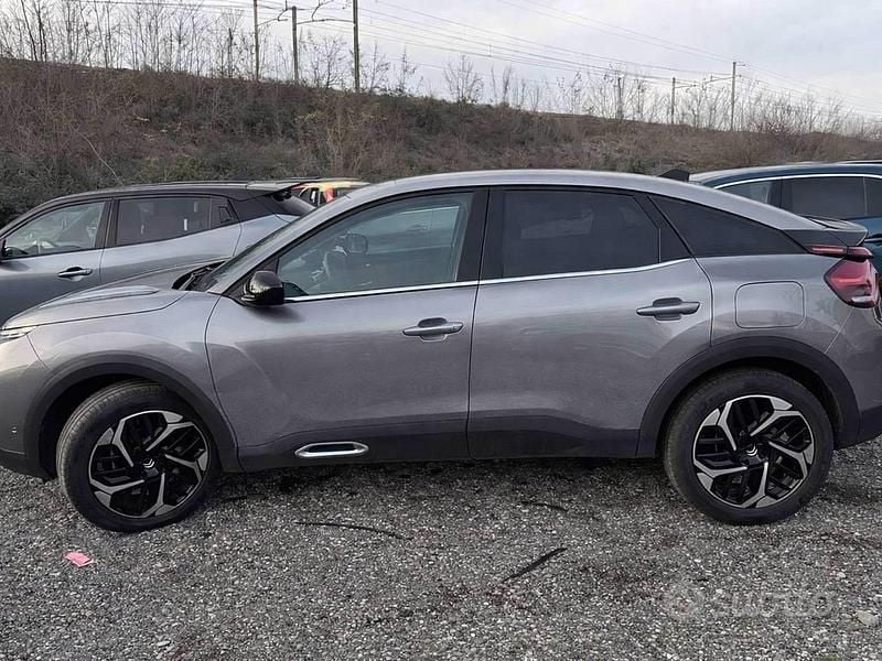 Usata Citroën C4 PureTech 131 CV (96 kW) 2024 Grigio SUV