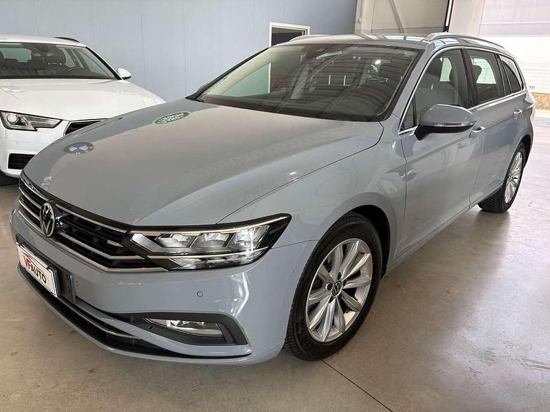 Usata VW Passat Business 150 CV (110 kW) 2021 Grigio Station wagon