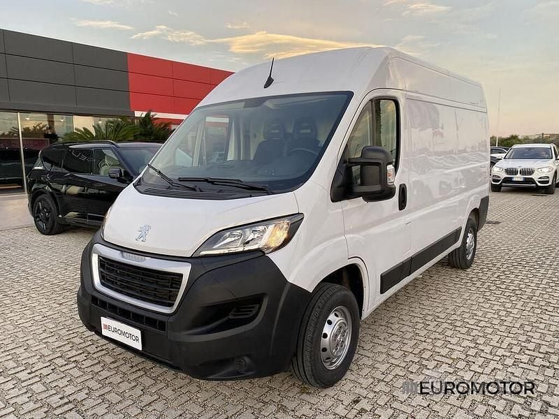 Usata Peugeot Boxer Premium 140 CV (102 kW) 2021 Furgone