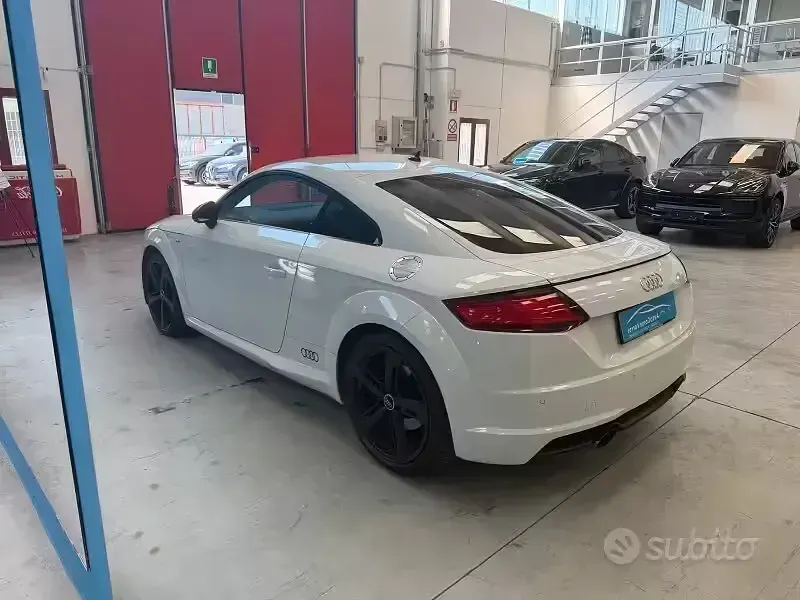 Usata Audi TT S-Line 230 CV (169 kW) 2017 Bianco Coupé