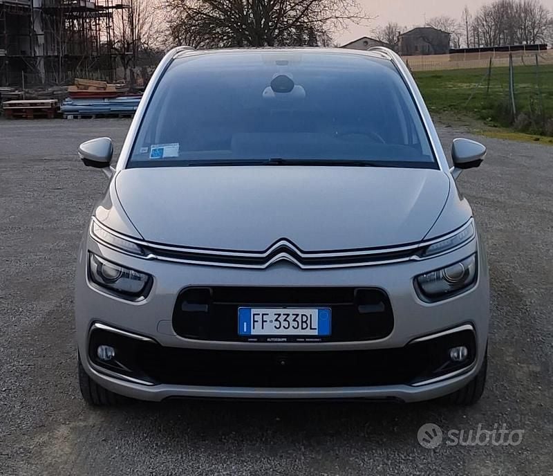 Usata Citroën Grand C4 Picasso Shine 120 CV (88 kW) 2016 Grigio Monovolume