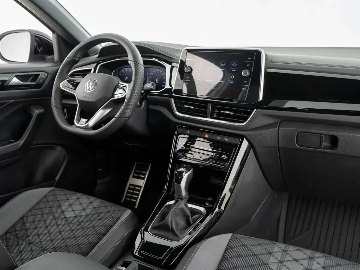 Usata VW T-Roc R-line 150 CV (110 kW) 2023 Grigio SUV