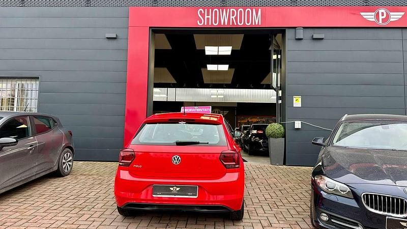 Usata VW Polo Comfortline 65 CV (47 kW) 2018 Rosso Berlina