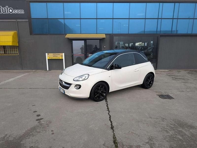 Usata Opel Adam Slam 87 CV (63 kW) 2016 Bianco Utilitaria