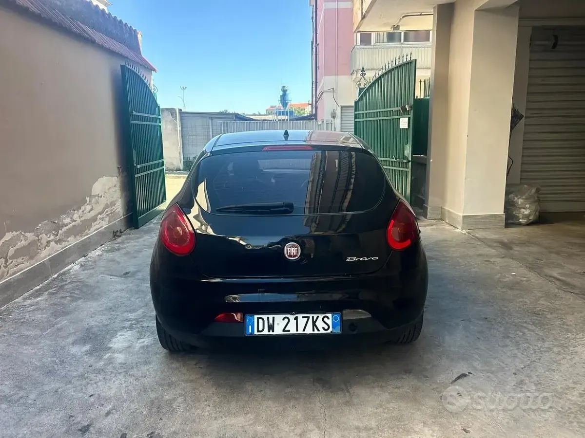 Usata Fiat Bravo Dynamic 90 CV (66 kW) 2009 Grigio Utilitaria
