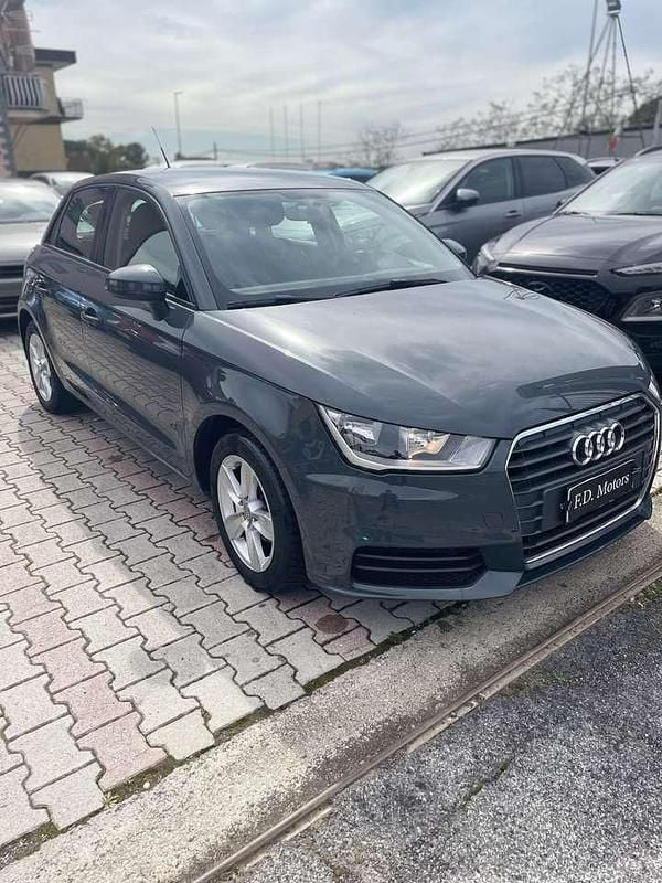 Usata Audi A1 Sportback Admired 95 CV (69 kW) 2017 Grigio Utilitaria