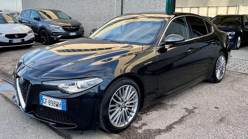 Usata Alfa Romeo Giulia Super 210 CV (154 kW) 2021 Nero Berlina