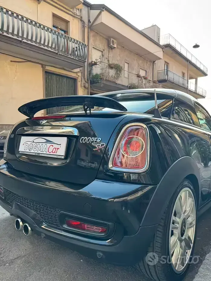 Usata Mini Cooper SD Coupé 143 CV (105 kW) 2011 Nero Coupé
