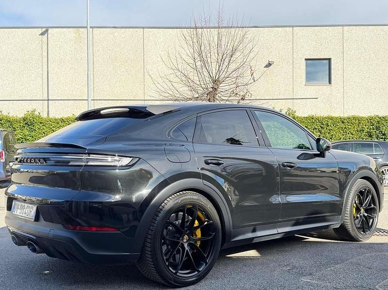 Usata Porsche Cayenne Turbo 600 CV (441 kW) 2024 Nero SUV