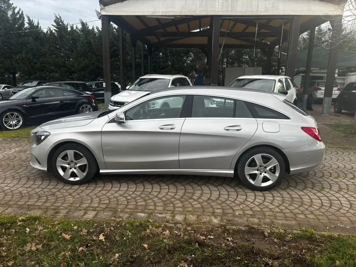 Usata Mercedes CLA200 136 CV (100 kW) 2017 Argento Coupé