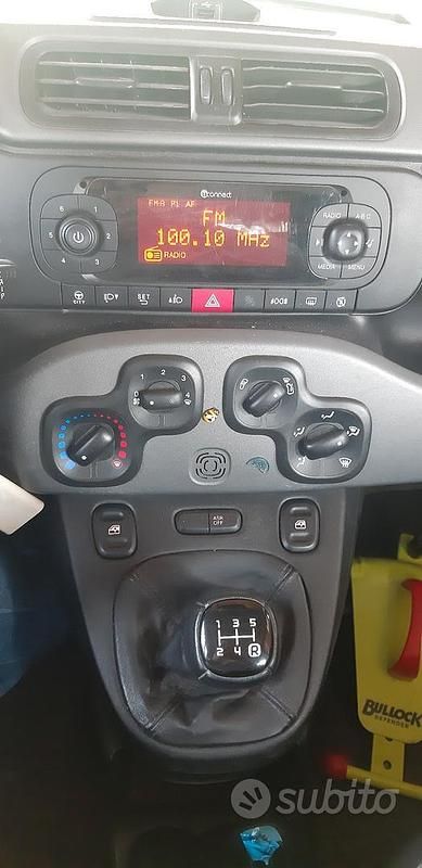Usata Fiat Panda Lounge 95 CV (69 kW) 2018 Grigio Utilitaria