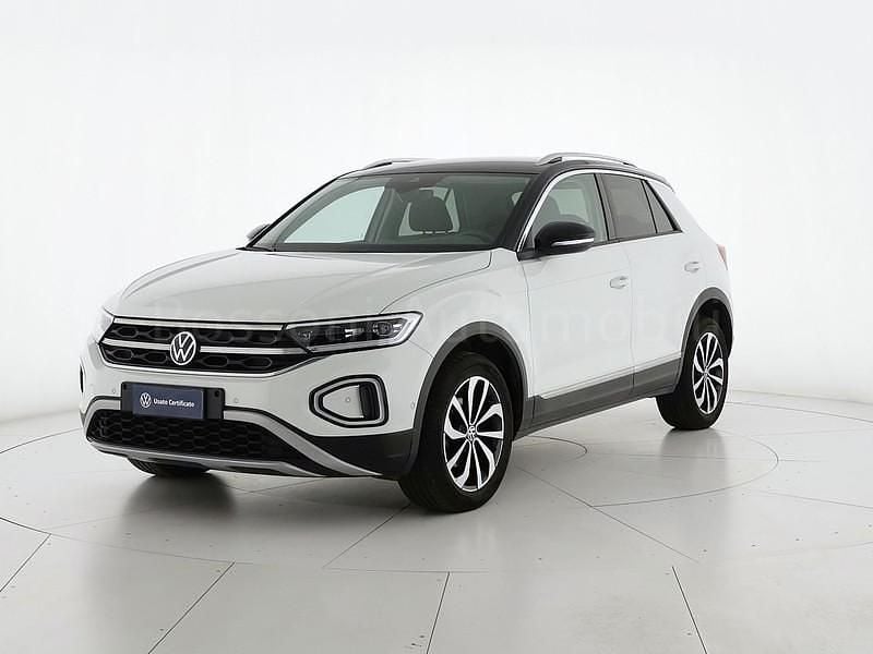 Bianco Usata 2022 VW T-Roc Style SUV | 22.400 € (Buon prezzo) - Immagine 1/4