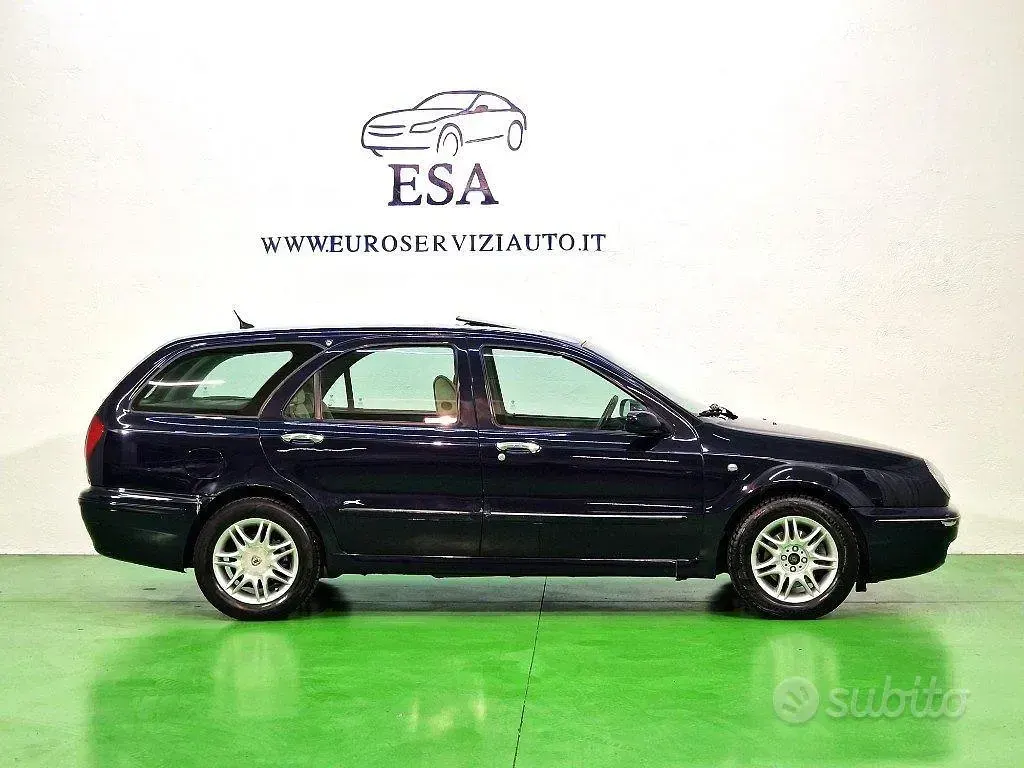 Usata Lancia Lybra 154 CV (113 kW) 2000 Blu/azzurro Station wagon